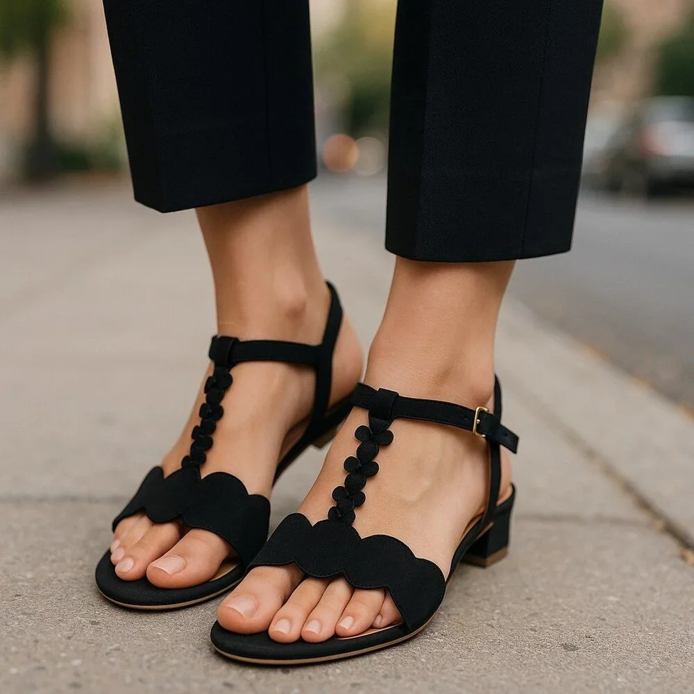 CHIE MIHARA Scalloped T-Strap Sandals EU 38 US 8 Beaded Floral Leather Spain Art - Picture 17 of 17